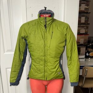 Mountain Hardwear reversible jacket